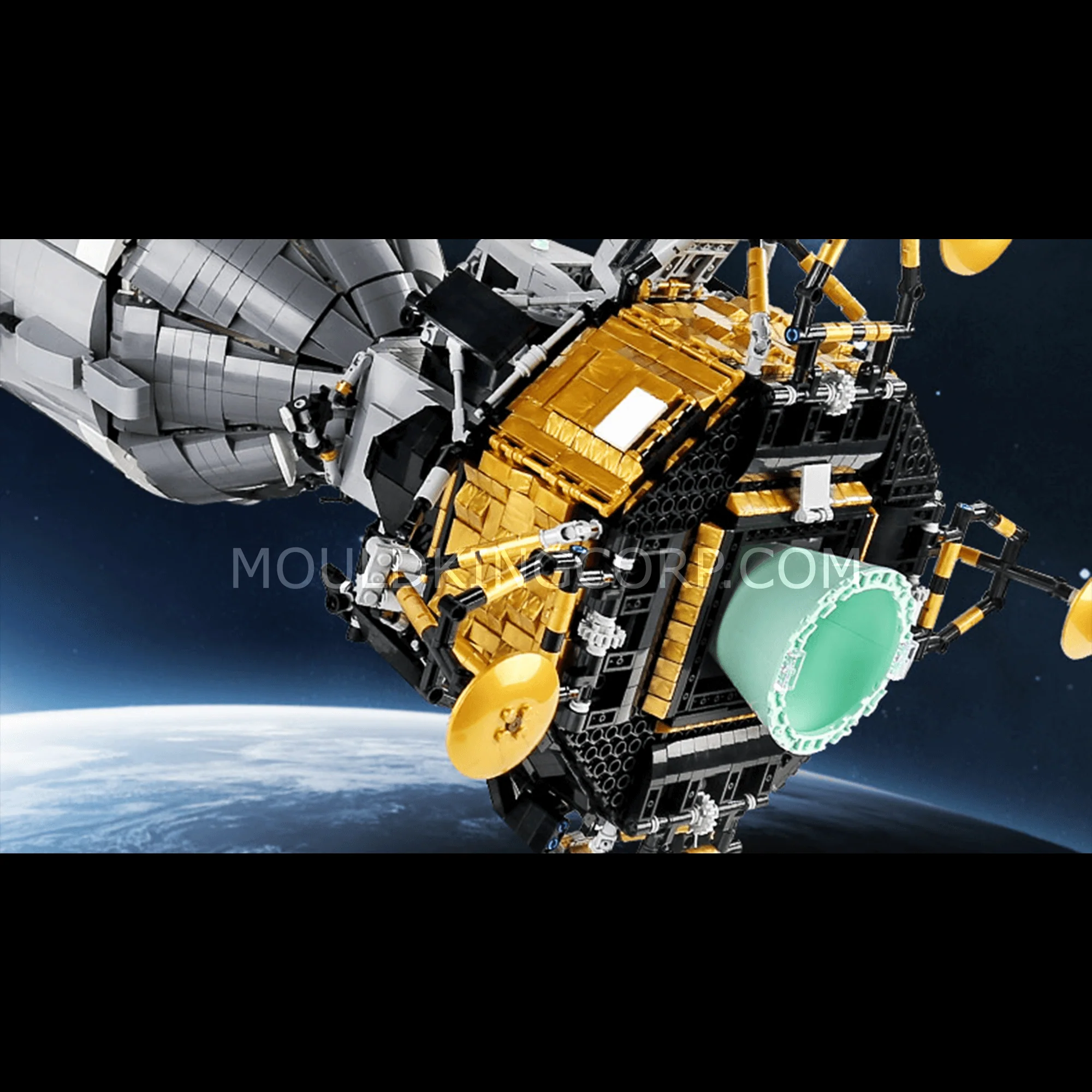 Mould King 21006 Apollo 11 Spacecraft Brick Building Set | 7,106 PCS - Image 3