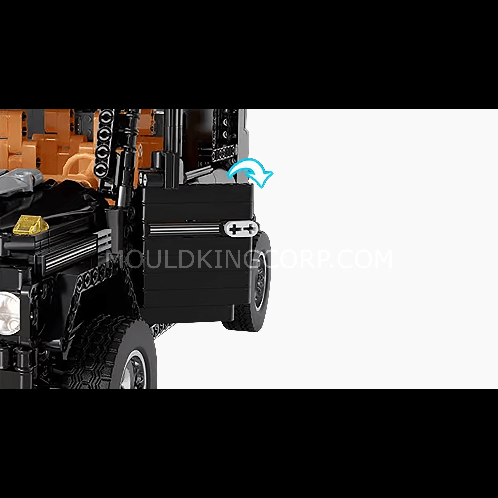 MOULD KING 13068 4x4 G65 Wagon Car Building Set | 1,722 PCS - Image 5