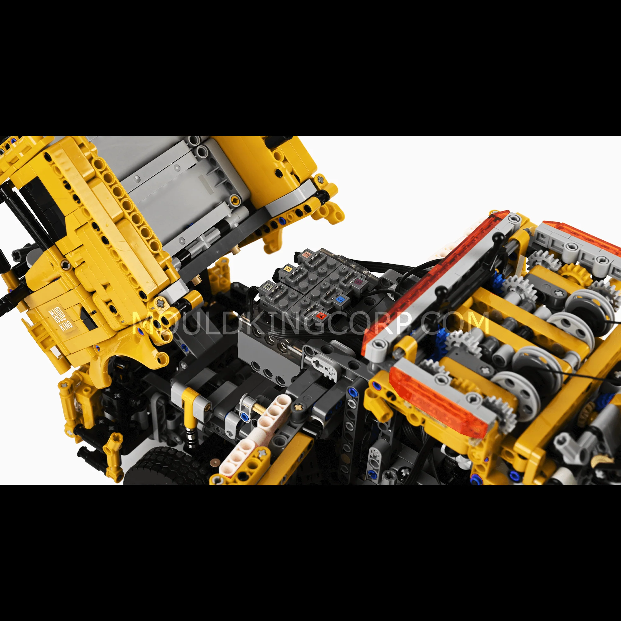 MOULD KING 17028 Remote Controlled Fire & Rescue Truck Building Set | 4,883 PCS - Image 2
